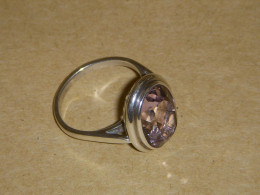 005 BAGUE TAILLE 56 MONTURE ANCIENNE ARGENT MASSIF Avec CRISTAL MAUVE PALE OVALE - Bagues