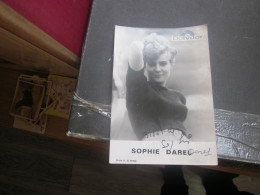 Sophie Darel Autographs - Singers & Musicians