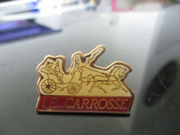 Pin's Lot 005 -- Le Carrosse  -- Exclusif Sur Delcampe - Sonstige & Ohne Zuordnung