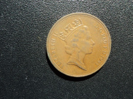 ROYAUME UNI : 2 PENCE  1985    KM 936     SUP 55 * - 2 Pence & 2 New Pence