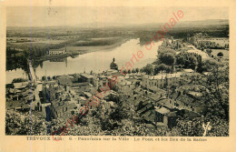01.  TREVOUX .  Panorama Sur La Ville . Le POnt Et Les Iles De La Saône . - Trévoux