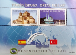 Türkiye 2010, Joint Issue With Spain - Mosque And Church, MNH S/S - Ongebruikt