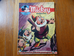 JOURNAL MICKEY BELGE N° 67 Du 18/01/1952 Avec BLANCHE NEIGE + COVER LES SEPT NAINS - Journal De Mickey