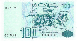 ALGERIA RARE SIGNATURE  P137b 100 DINARS 21.5.1992  Signature 4 ( DELINDI/LOUKAL ) #051   UNC. - Algérie