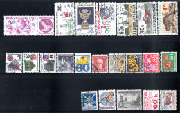 Tchécoslovaquie ( 22 Timbres ) - OBLITERE - Collections, Lots & Series