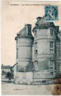 89. COURSON. Les Tours Et L'Hospice Prise De Côté - Courson-les-Carrières