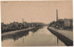 59 NORD AUBY : LE CANAL DE LA DEÛLE ET LA CHEMINEE DE L'USINE CHIMIQUE DES ENGRAIS D'AUBY - Auby