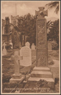 Monument To John Ruskin, Coniston Churchyard, Lancashire, C.1920 - Frith's Postcard - Autres & Non Classés