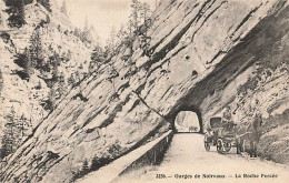 Gorges De Noirvaux La Roche Percée Attelage Cheval Calèche - La Côte-aux-Fées