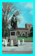 A830 / 623 BEDFORD John Bunyan Statue St Peters Street - Bedford