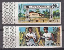 GUINEA 1967 - GUINEE -INSTITUTO DE INVESTIGACIONES Y BIOLOGIA - YVERT AEREOS 69/70** SIN DENTAR - IMPERFORAT - Serpents