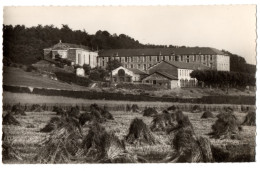 CPSM PF 69 - BRIGNAIS (Rhone) - 4. Ecole De Sacuny - Brignais