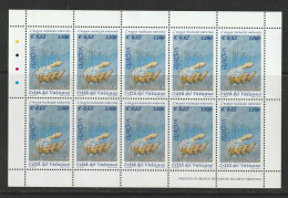 H 461) Vatikan 2001 Mi# 1373 KB **: EUROPA Wasser, Hand Fängt Regen Tropfen Auf - Unused Stamps