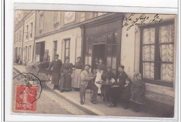 LA SUZE : Carte Photo Du Café Boucard - Très Bon état - La Suze Sur Sarthe