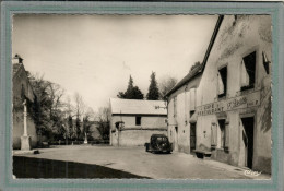 CPSM Dentelée (21) VILLECOMTE - Aspect  Du Café-Tabac Rosso Sur La Place En 1960 - Chenove