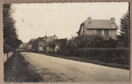 CPSM 23 - BENEVENT L'ABBAYE - Bénèvent L'Abbaye - Route De Marsac TB PLAN Perspective Vers Centre Village Maisons 1949 - Benevent L'Abbaye