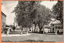 40 - B33757CPSM - MONTFORT EN CHALOSSE - Place De L'Yser - Très Bon état - LANDES - Montfort En Chalosse