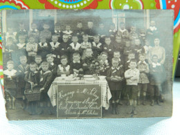 ECAUSSINNES D'ENGHIEN:PHOTO CARTE DE L'ECOLE DU QUARTIER CENTRAL CLASSE DE MELL DUBOIS-HOMMAGE A MR SOLVAY - Ecaussinnes