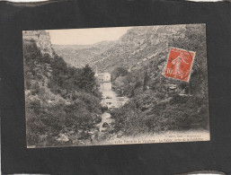 128710          Francia,      Fontaine   De  Vaucluse,    La  Vallee,   Prise  De La  Fontaine,   VG   1912 - L'Isle Sur Sorgue