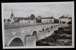 41 - Selles Sur Cher - Le Pont Et Les Quais - Selles Sur Cher