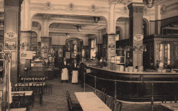 Bruxelles - La Maison Des Huit Heures Du Syndicat National Des Chemins PTTM - Café Restaurant , Salle Du Fond - Belgique - Cafés, Hôtels, Restaurants