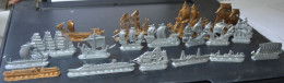 Vintage 18 Bateaux Figurines La Maison Du Café - Other & Unclassified