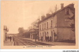 CAR-AAEP9-86-0899 - LUSIGNAN - La Gare - Lusignan