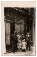 Devanture D'un Restaurant. Carte Photo Animée Non Située ( Lyon ? ) - Cafés