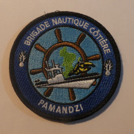 PATCH ECUSSON RONDACHE Collection GENDARMERIE Brigade Nautique Côtière PAMANDZI MAYOTTE PETITE TERRE - Police & Gendarmerie