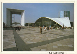 PARIS LA DEFENSE . -  Le C.N.I.T. Et L'Arche De La Fraternité. - La Defense