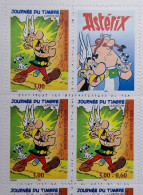 TIMBRE France CARNET 3513 Neuf  ASTERIX - 1999 - 3227 : Timbres 3225a 3226 3226A - Yvert & Tellier 2003 Coté 12 € - Journée Du Timbre