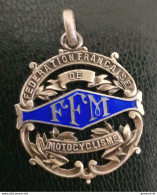 Magnifique Médaille Pendentif De Motard Argent Poinçonné "Fédération Française De Motocyclisme / FFM" Moto - Motor Bikes