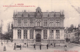 BERGUES LA MAIRIE 1867 (réédition De L'édifice Espagnol De 1664) - Bergues