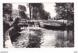 27 MARCILLY SUR EURE Chute De L'Eure à La Porte à Bateaux - Marcilly-sur-Eure