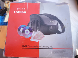 CAMERA ACCESSORIES: CANON DVD CAMCORDER KIT - Materiaal & Toebehoren