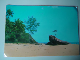 MALAYSIA POSTCARDS  GOLDEN BEACH PENINSULAR   PURHASES 10% DISCOUNT - Malaysia