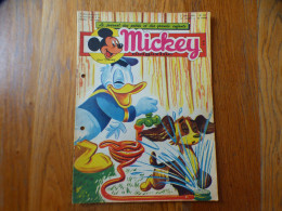 JOURNAL MICKEY BELGE  N° 287 Du 05/04/1956 COVER DONALD + BELLE ET LE CLOCHARD - Journal De Mickey