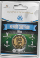 Médaille Touristique Arthus Bertrand AB Sous Encart Football Olympique De Marseille OM  Saison 2011 2012 Cheyrou - Non Datati