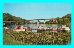 A839 / 241 APPLETON Yacht Club Wisconsin ( Timbre ) - Appleton