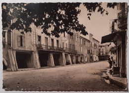 BUIS LES BARONNIES (26 Drôme) - Place Du Marché - Arcades - Buis-les-Baronnies