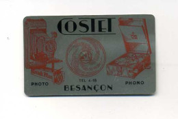 CALENDRIER EN ALUMINIUM 1932 - PUBLICITE "PHOTO ET PHONO COSTET" BESANCON - Petit Format : 1921-40