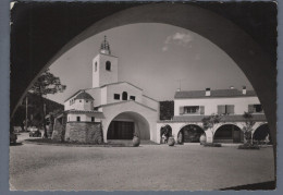 CPSM - 83 - Calanques Des Issambres - Place L.-Ottaviani - Non Circulée - Les Issambres