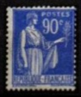 FRANCE    -   1937 .   Y&T N°  368 *. 1er S De Postes Maculé + Trait Sur Signature - Unused Stamps