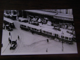 Photographie - Paris (75) - Tramway - Rue Du Louvre - Bazar Des Halles - Collection Favière - 1938 - SUP (HV 95) - Transport Urbain En Surface