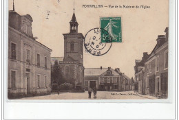 PONTVALLAIN - Vue De La Mairie Et De L'Eglise - Très Bon état - Pontvallain