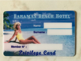 BAHAMAS   SEXY GIRL    BEACH HOTEL  WHITE BACK - Bahama's