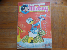 JOURNAL MICKEY BELGE  N° 357 Du 08/08/1957  COVER DONALD PLOMBIER - Journal De Mickey