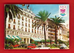 F-06-Nice-57PH5  La Promenade Des Anglais, L'hôtel Royal, Voir Les Voitures Toutes Marques, BE - Bauwerke, Gebäude
