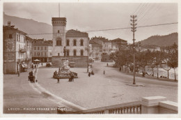 LECCO-PIAZZA CESARE BATTISTI- CARTOLINA VERA FOTOGRAFIA NON VIAGGIATA 1930-1940 - Lecco