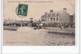 Arrondissement De VALOGNES - BARFLEUR - Lancement Du Bateau De Sauvetage - Très Bon état - Barfleur